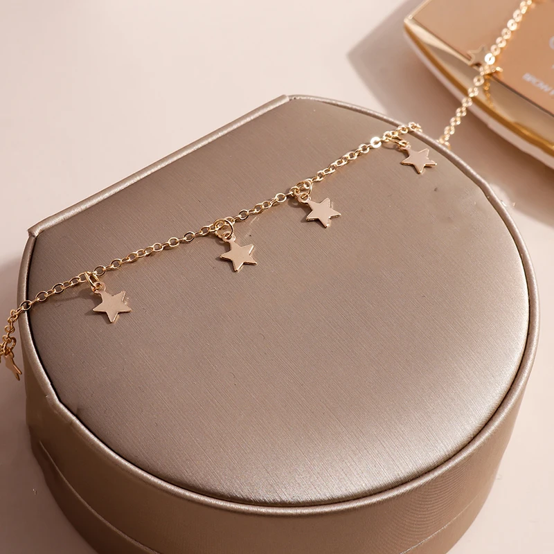 Aihua Gold Farbe Tiny Star Anhänger Halskette für Frauen Einfache Pentagon-Stern Choker Halsketten Mode Weibliche Schmuck Geschenke – Detail 5