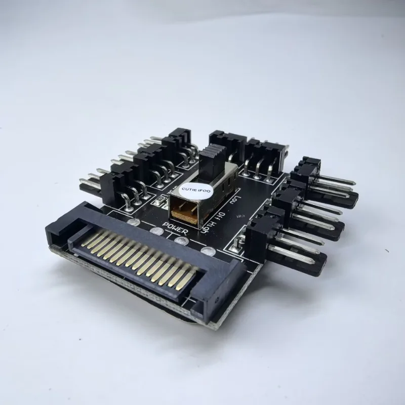 جهاز كمبيوتر شخصي SATA 1 إلى 8 متعدد الاتجاهات الفاصل برودة مروحة التبريد محور 3pin 12 فولت مقبس الطاقة PCB محول 2 مستوى سرعة المراقب المالي