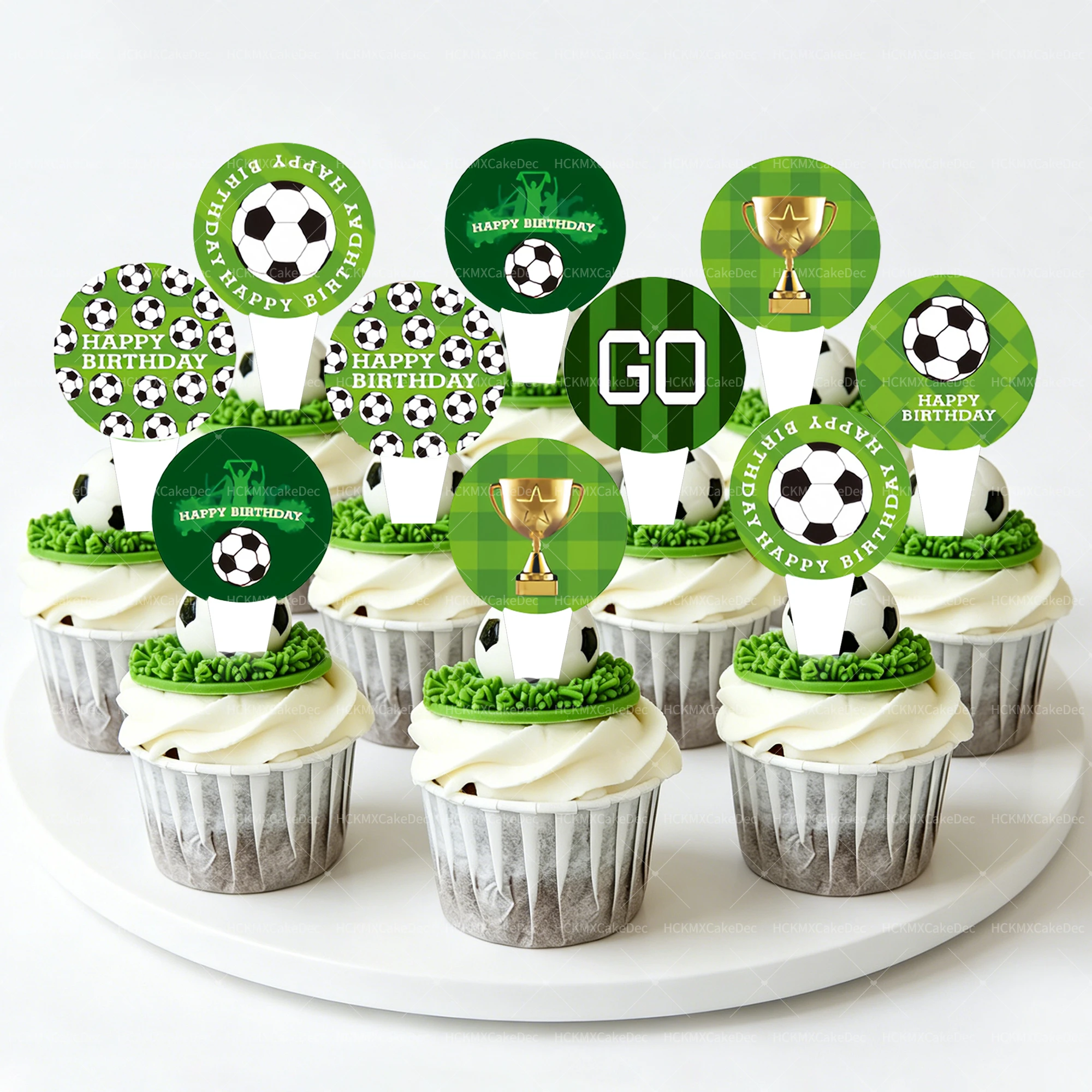 24 Stück Fußball-Themen Cupcake-Topper - Fußballtrophäen-Design Kuchendekoration für Sport-Geburtstagsfeiern