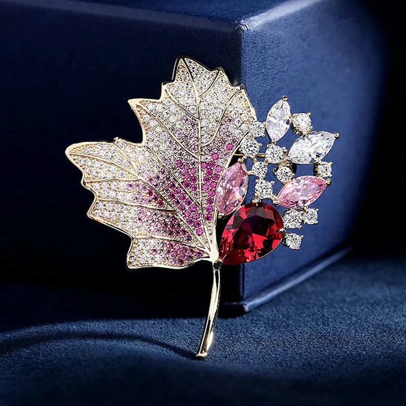 

1pc Colorful CZ Hollowed Maples Brooches Luxury Fully-Jewelled Brooch Pin Fashion Jewelry Clothes Accessories