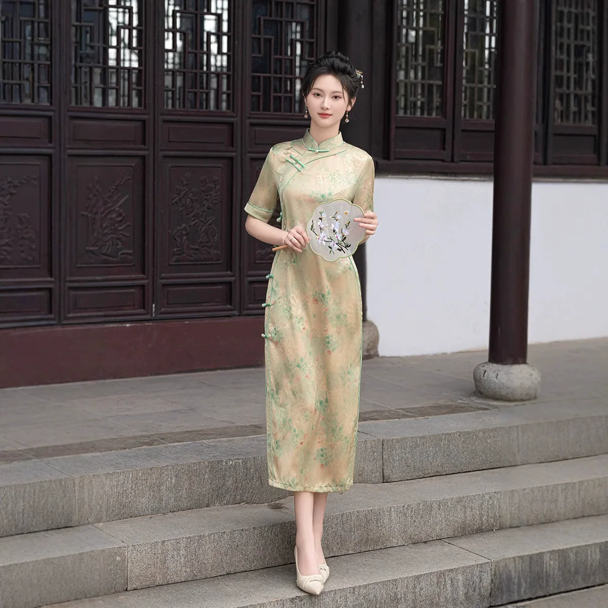 Cheongsam Sexy de manga corta para mujer, Qipao elegante, suelto, tradicional china, vestido largo de fiesta de noche, Vestidos de talla grande 4XL