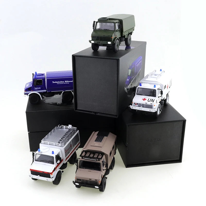 

Massdi Alloy Car Model 1:64 Off Road RV, Military Truck, Civilian Ambulance Simulation Small-scale Car Model Ornament