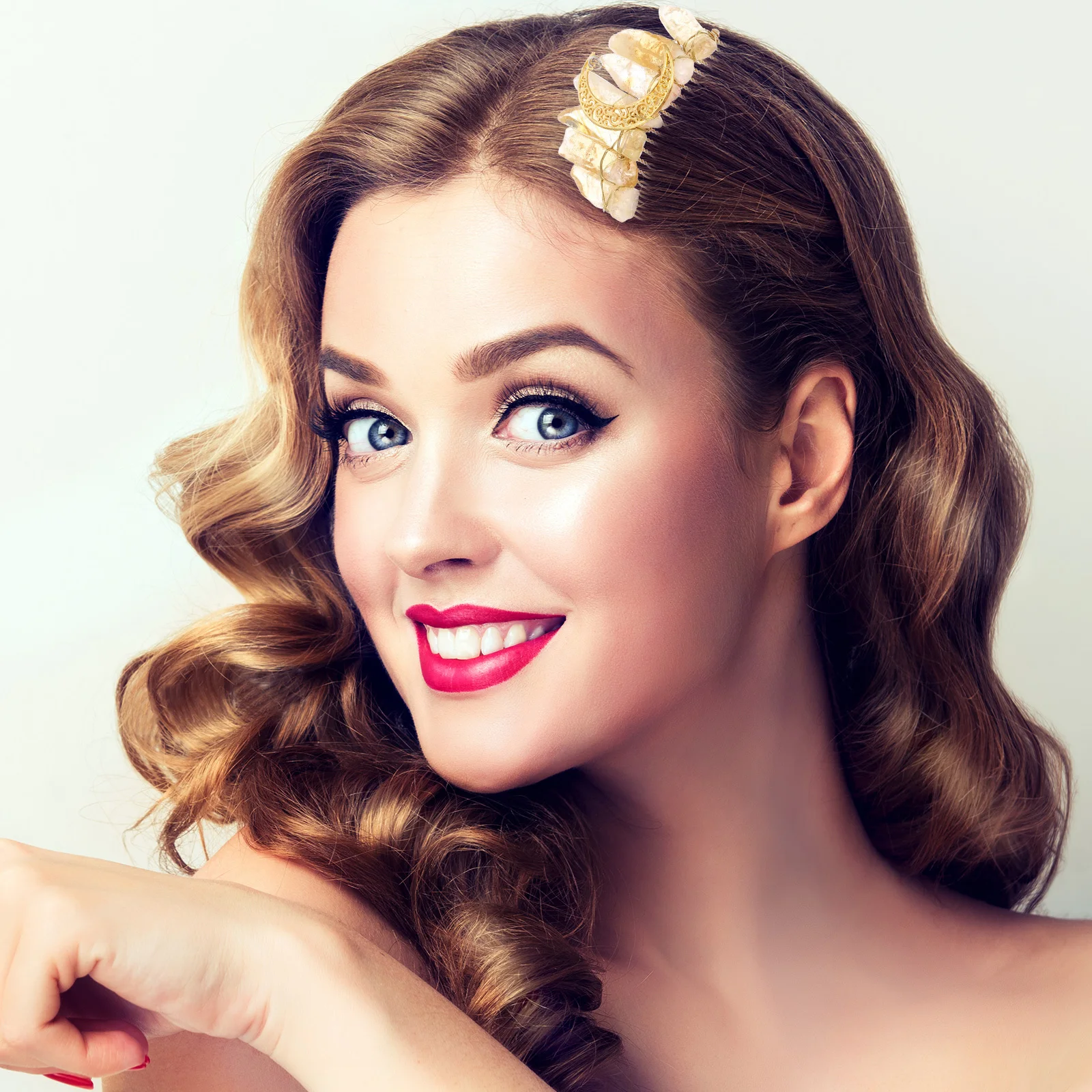 

Нежная хрустальная расческа для волос, изысканные женские аксессуары для свадьбы, выпускного вечера, садовых вечеринок, особых случаев