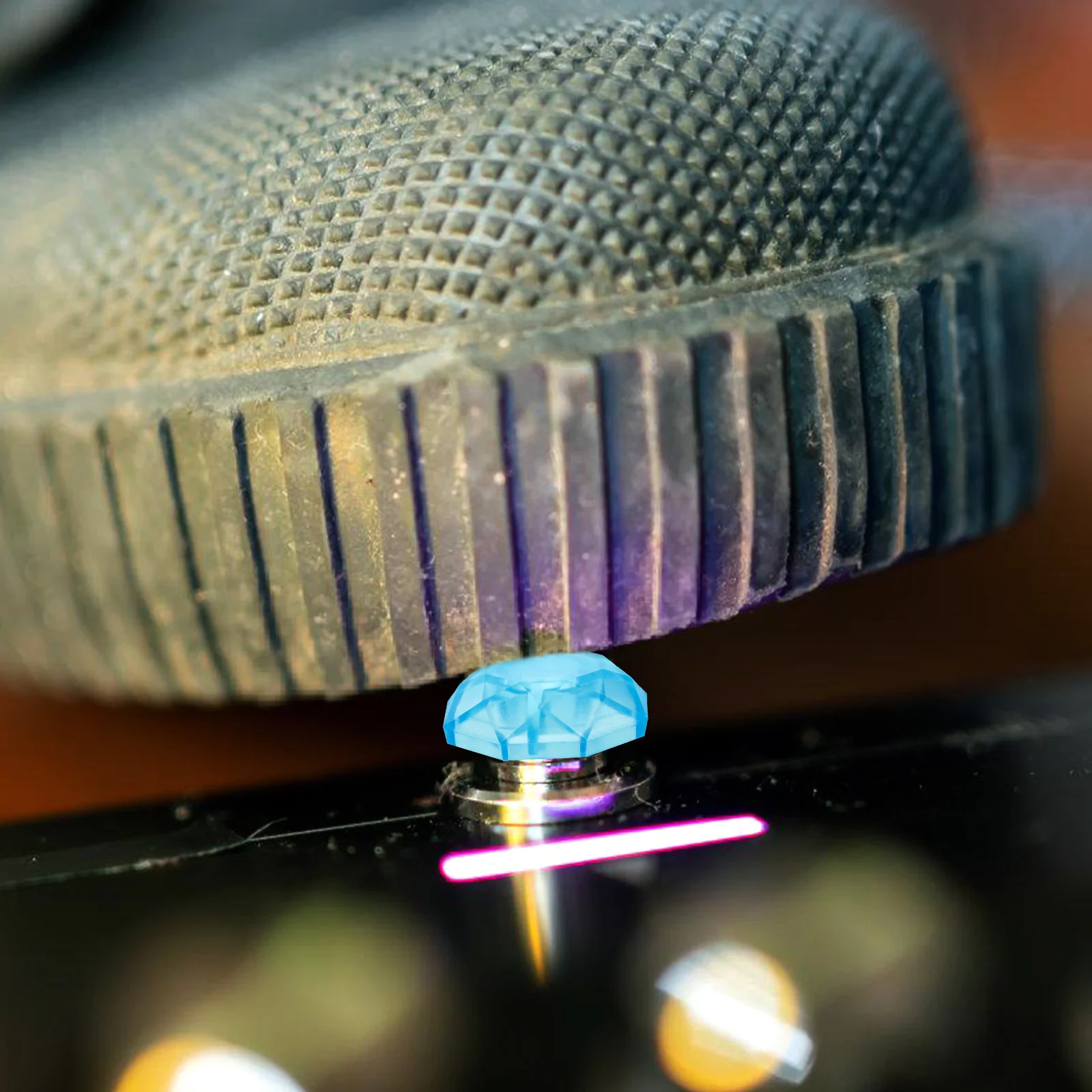 

5pcs Guitar Effect Pedal Foot Cap Fluorescent 10Mm Replacement Plastic Footswitch Topper For Led Indicator Easy Install Guitar