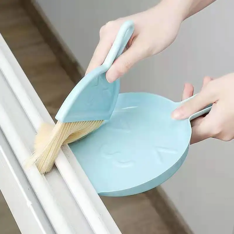 Desktop Broom Dustpan Set Desk Hygiene Household Cleaning Mini Small Brush Cleaning Sweeping Brush Table Desk Keyboard