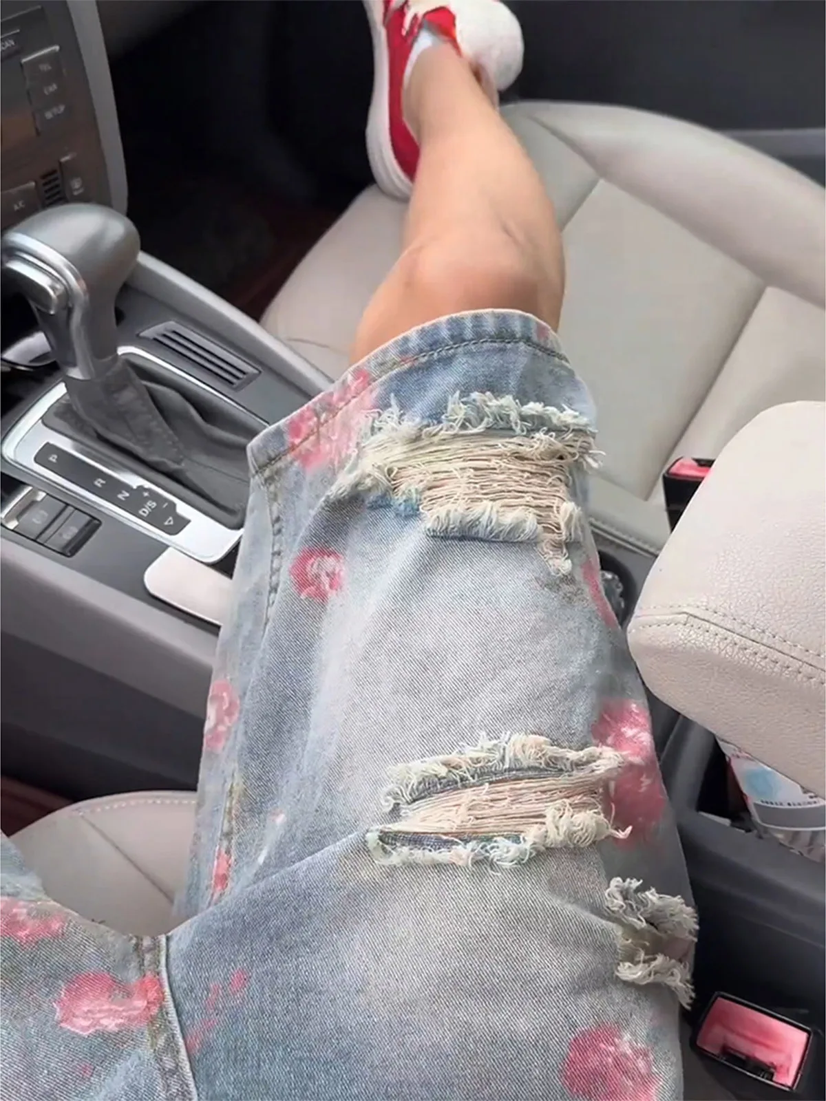 Premium Floral Print Distressed Straight Leg Denim Shorts Men's Summer Slim Fit Five-Point Pants Vibe Casual mid Waist Jeans