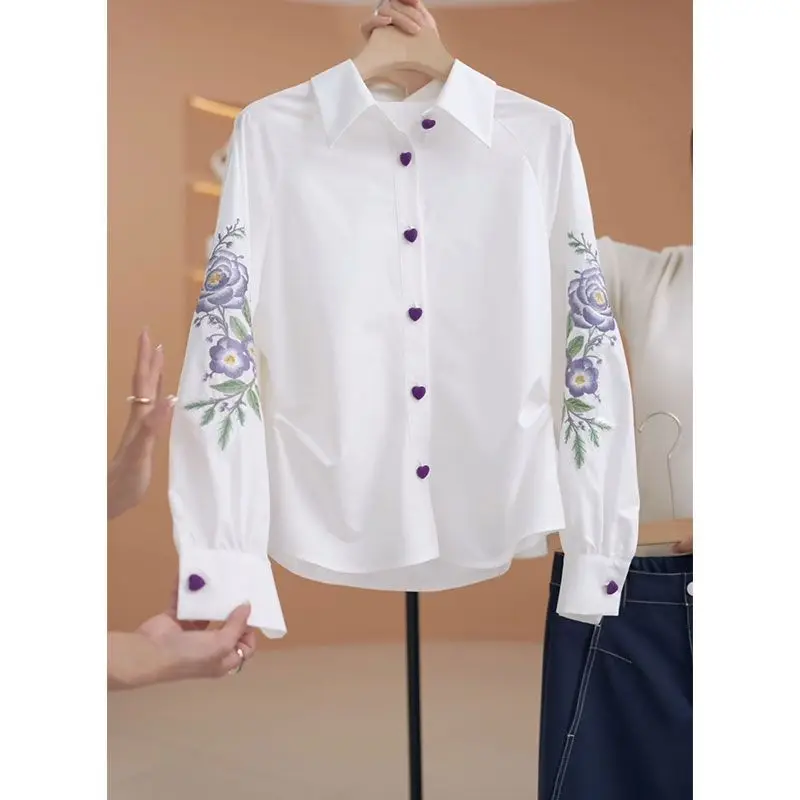 

Ethnic Style Embroidered Long Sleeve Shirt for Women