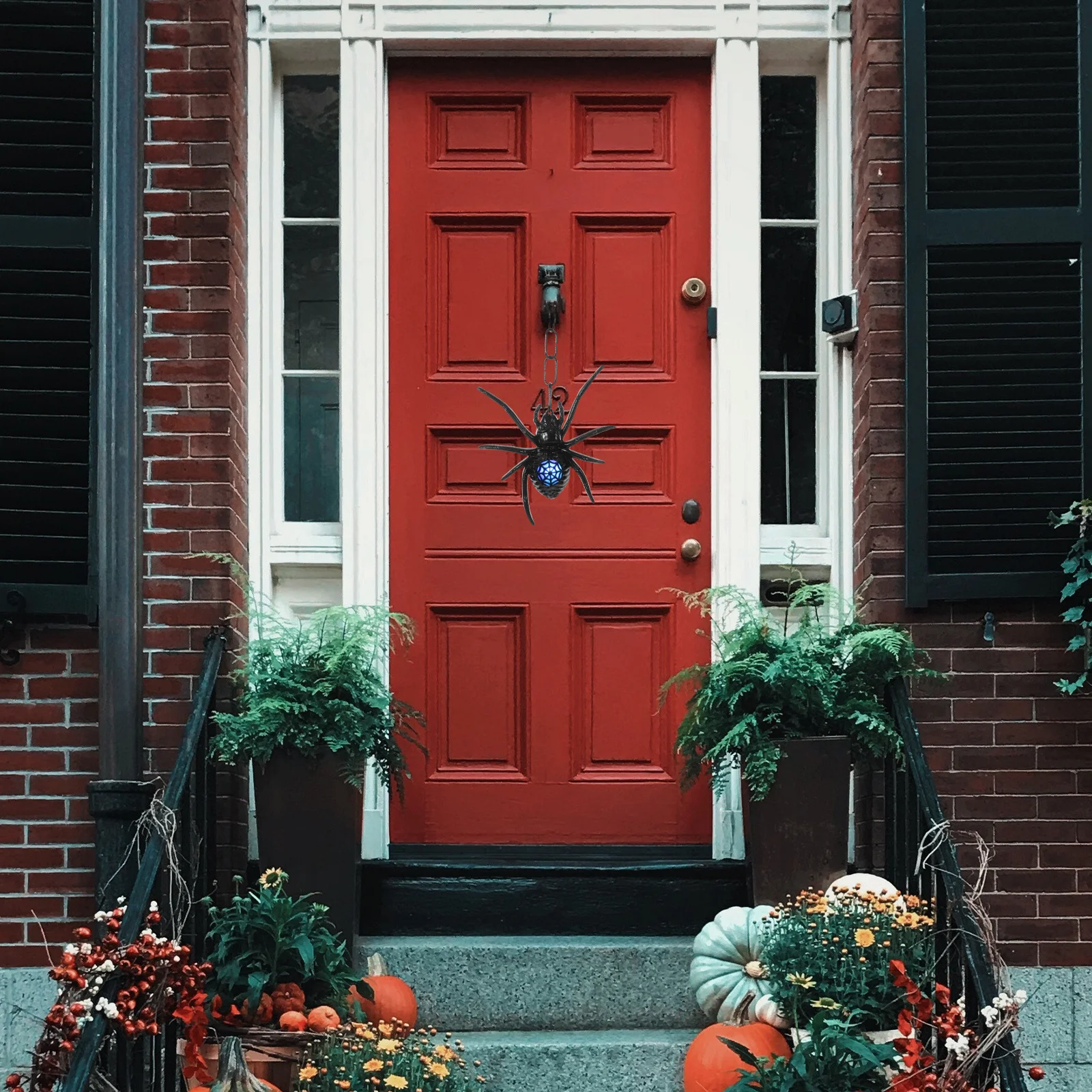 

2Pcs Halloween Glow Spiders Colorful Fluorescent Pendant Scary Prank Props Fake Spider Scene Decoration Realistic Plastic