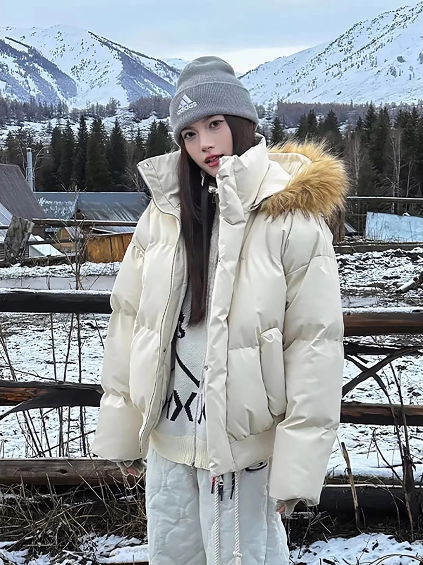 

Утепленная хлопковая куртка с отстегивающимся большим меховым воротником, зимнее пальто от холода для мужчин и женщин, теплая молодежная модная модель с воротником-стойкой