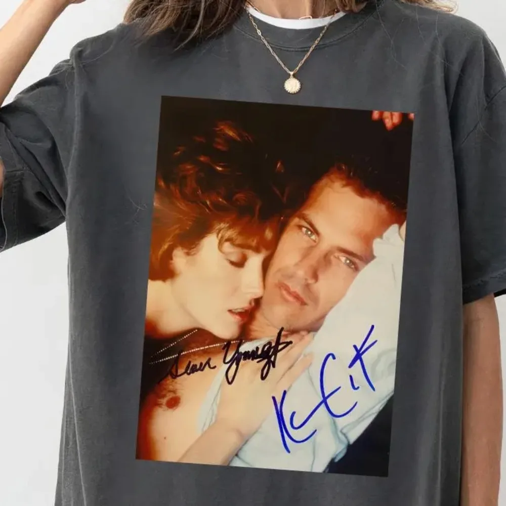 تي شيرت No Way to Escape "فيلم جرافيك: تي شيرت مريح بلون أسود عتيق، ملابس نسائية من القطن الخالص للجنسين #1