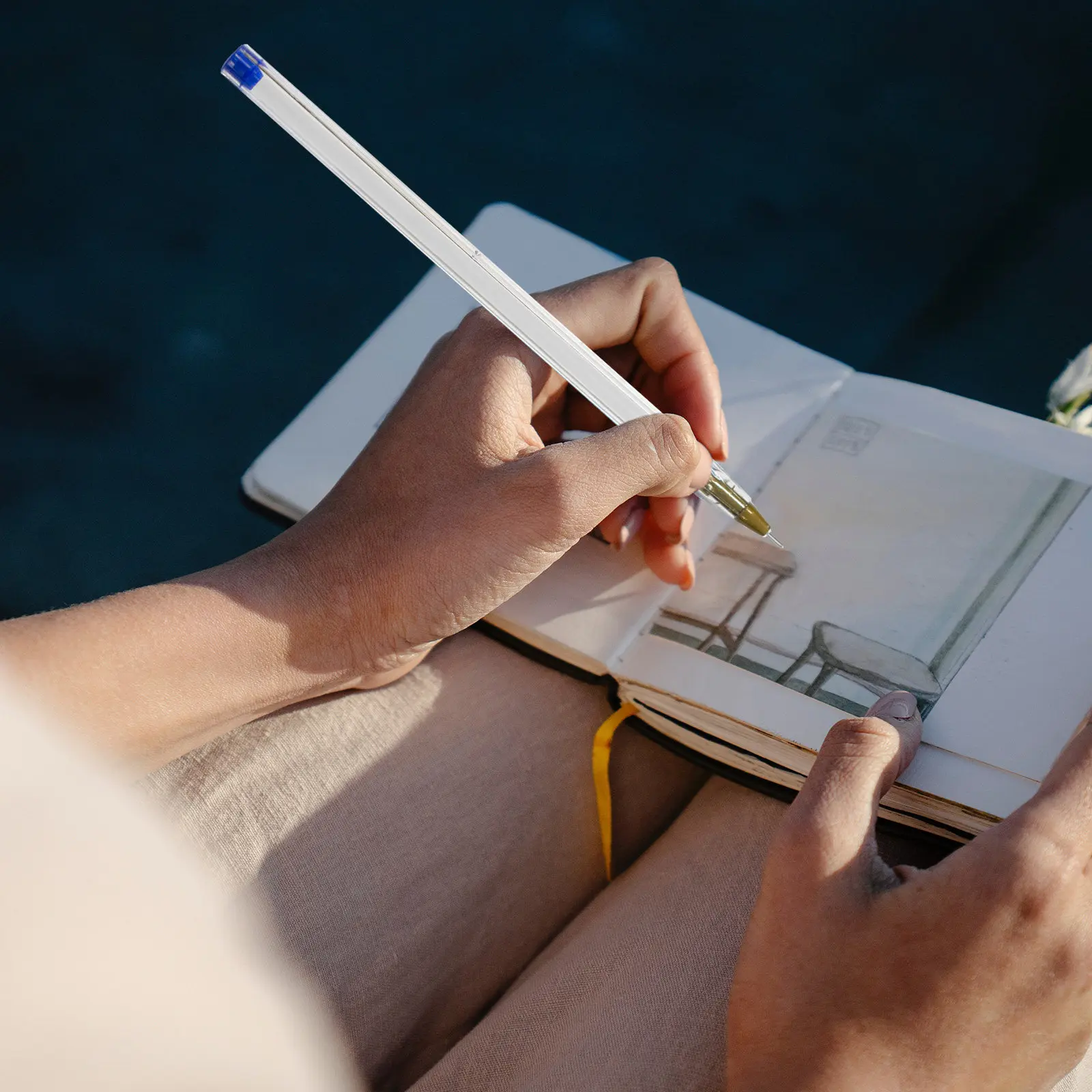 

100Pcs Gel Ink Pen Refills 0.5mm Fine Point Smooth Writing Replacements for Daily School Office Pen Refills Stationery