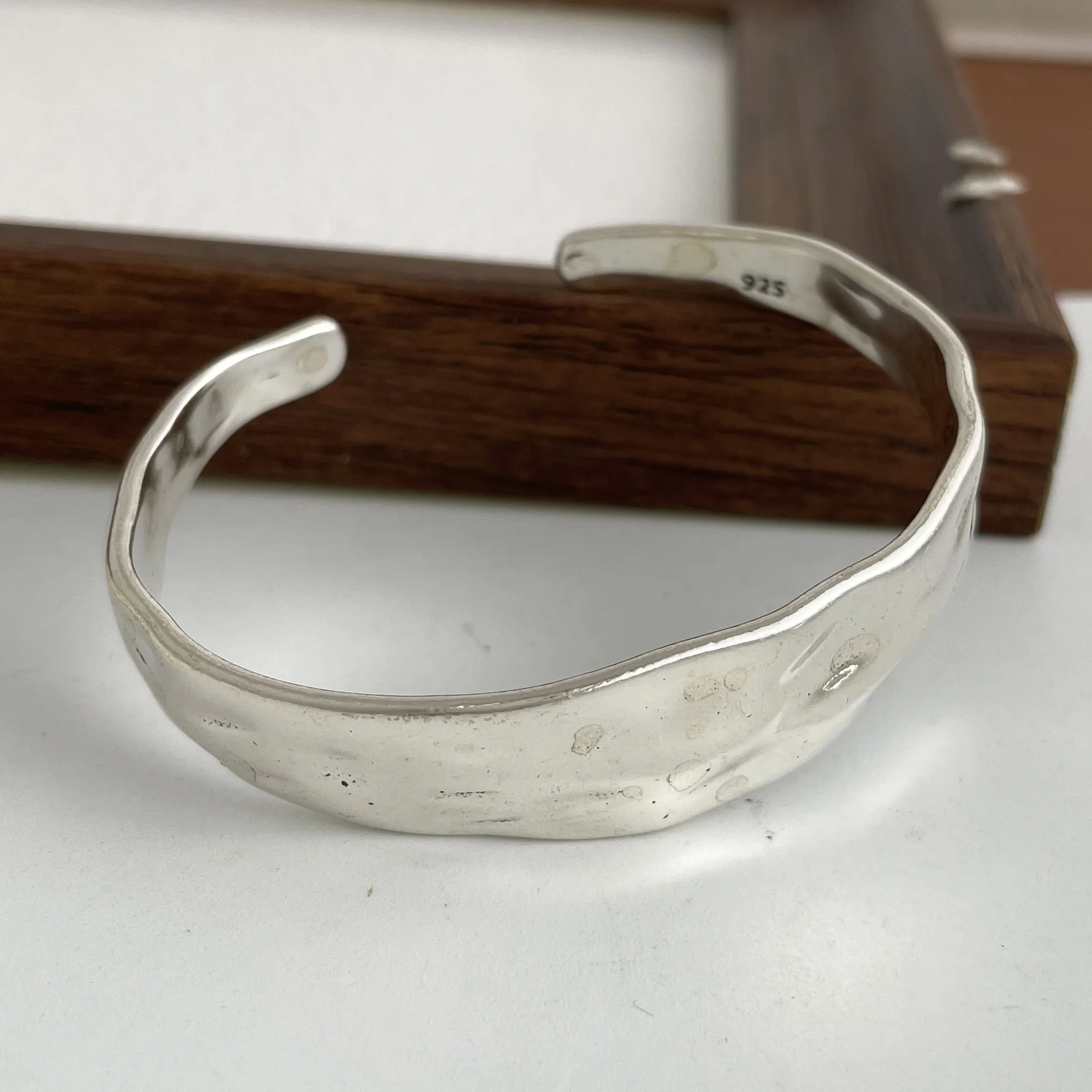 Thumbnail 4 - #2 Cheap Sterling Silver Bracelets Worth Buying