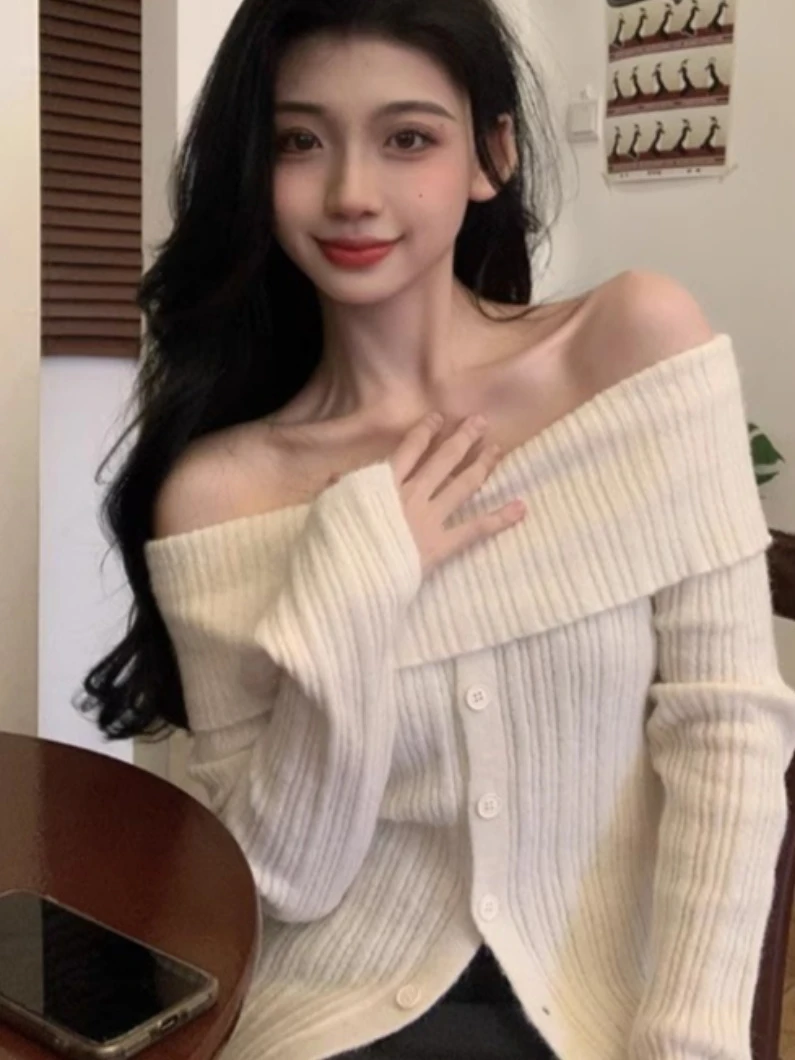 

oulder Bared Long Sve Knitted Sweater Women's Sle Pure Desire Slim Fit Design Spicy Girl Spring Autumn New Arrival