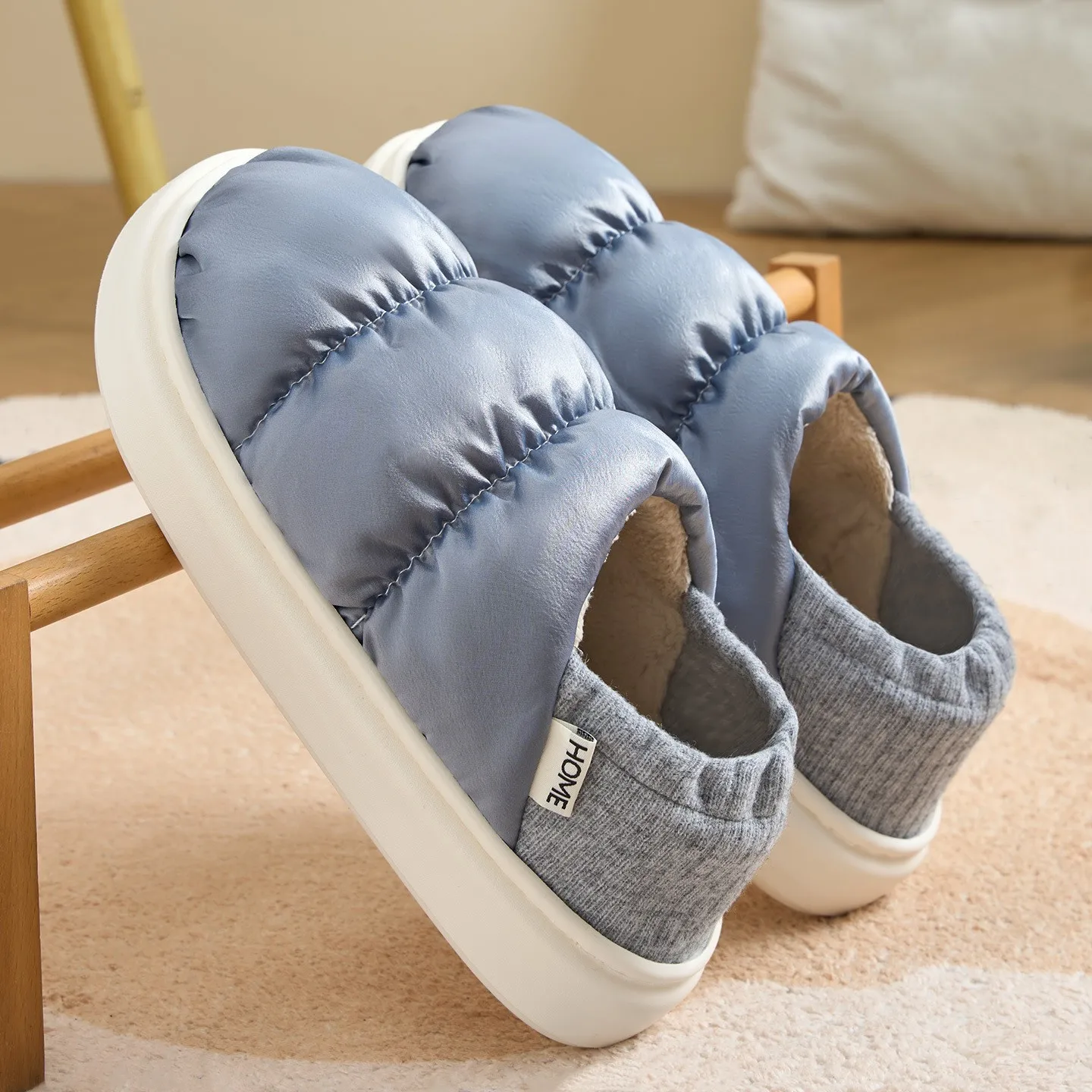 

Новая мужская теплая обувь, женские зимние тапочки, непромокаемые противоскользящие туфли на плоской подошве на толстой подошве, лаконичные пары, мягкие плюшевые домашние хлопковые шлепанцы