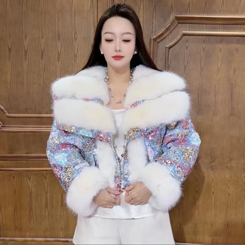 Outcoat A nova jaqueta acolchoada de algodão de pele com lantejoulas pesadas Casacos de couro sintético doce e um elegante casaco de pele espessada