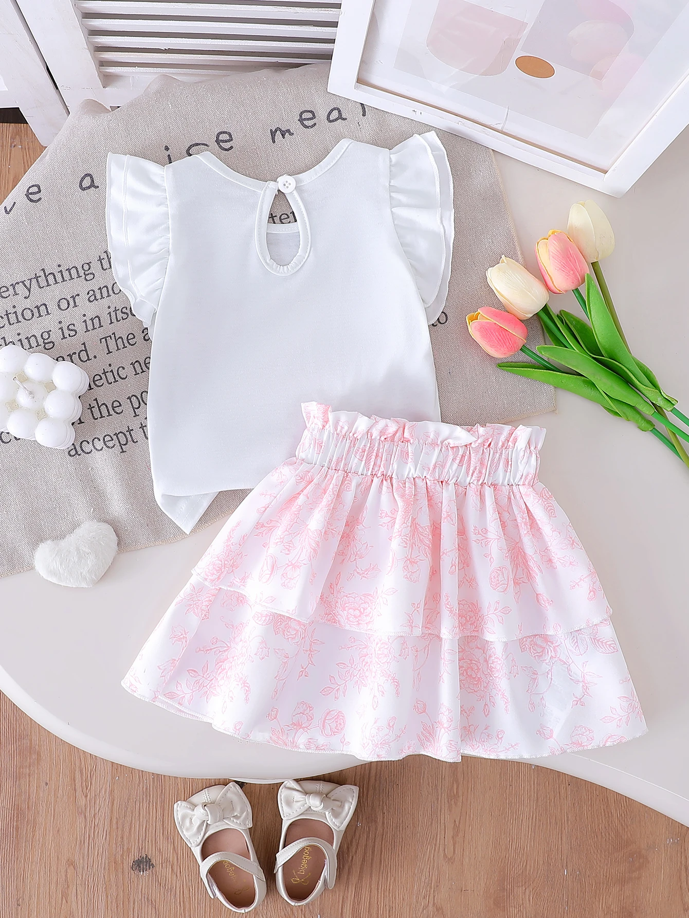 2025 New Arrival Heart Print Short-Sleeved T-Shirt and Printed Mini Skirt Casual Two-Piece Set