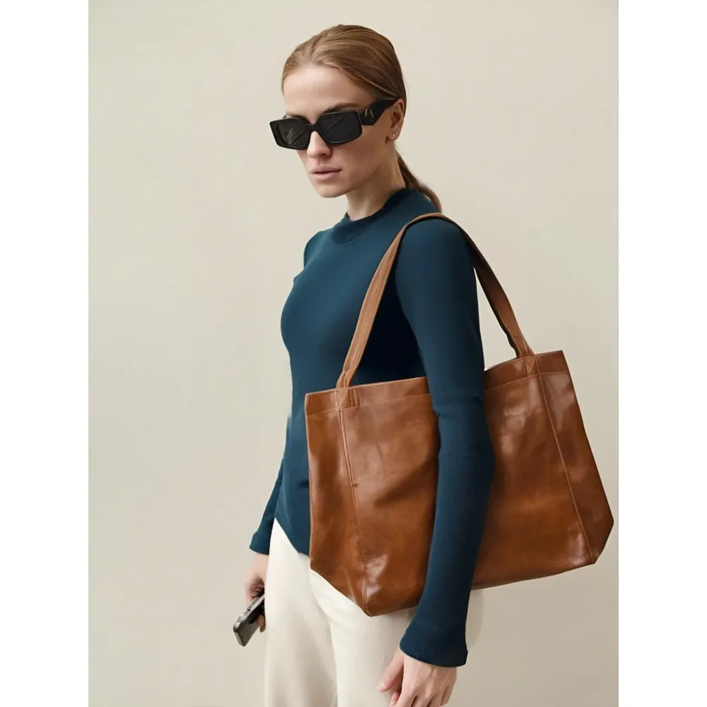 

Women Bags Soft Handbag Purse Shoulder Bag with Pockets Retro Waxed Leather Large Capacity Fashion Tote Bag Commuter Bag Purse