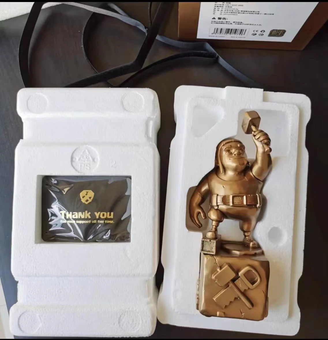 

In Stock Worldwide Limited Edition 100% Original Genuine SUPERCELL Master Builders Statue 10th Anniversary Limited Model