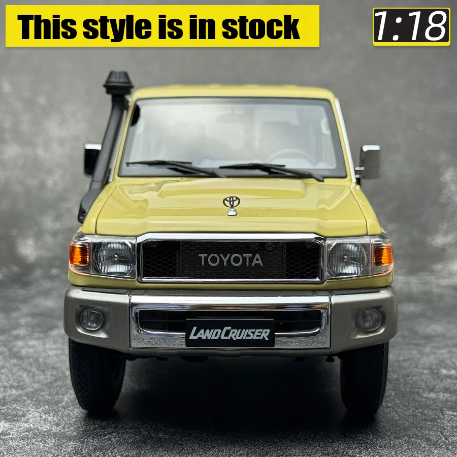 Almost real 1/18 Toyota Land Cruiser 76 2017 LC76 SUV Car Model Collection Gift to friends and family 870101