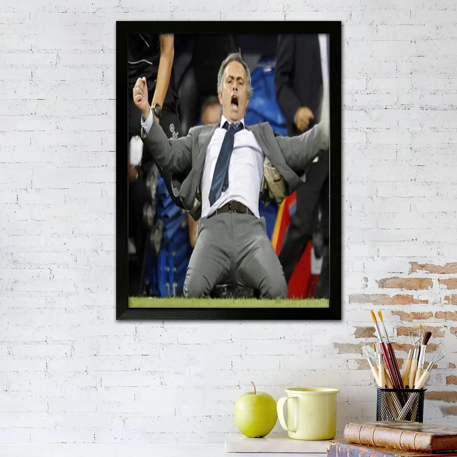 mourinho coach Canvas Art Poster and Wall Art, Picture Print, Modern Family Bedroom Decor,Decorative painting