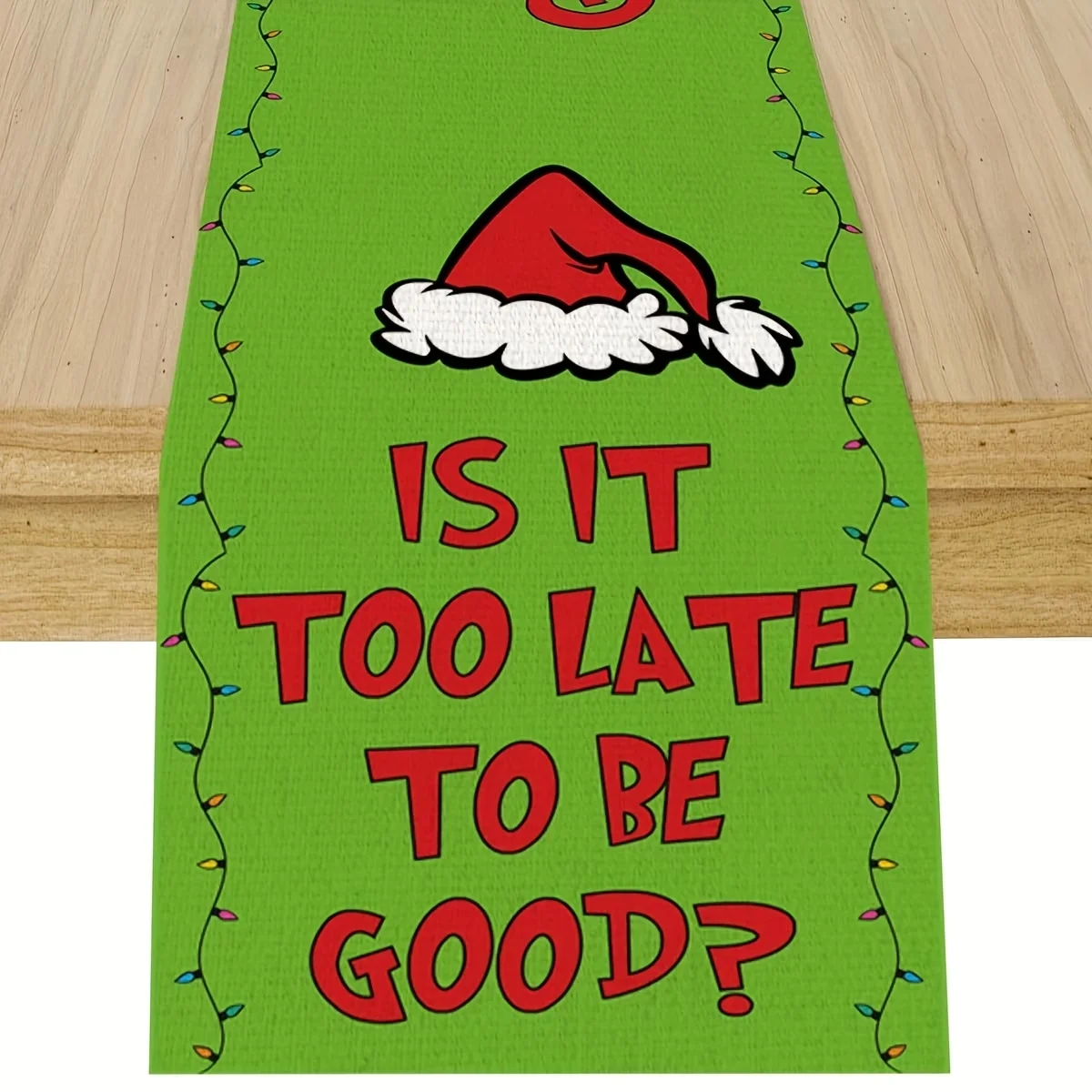 Christmas Table Runner - ผ้าปูโต๊ะคริสต์มาสลายดอกไม้สีแดง 1 ชิ้น เหมาะสำหรับตกแต่งโต๊ะในช่วงเทศกาล ตกแต่งบ้านให้มีบรรยากาศรื่นเริง ของตกแต่งคริสต์มาส