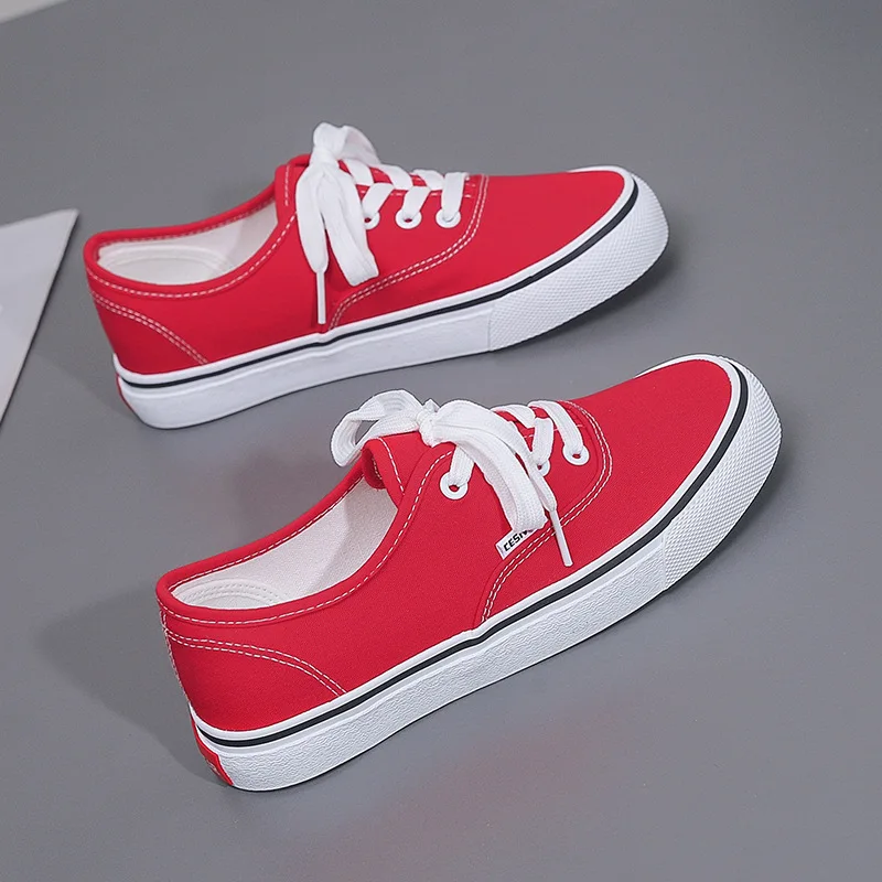 Summer Women Low-top Slip-on Flat Canvas Skate Shoes Ladies Breathable White Vulcanized Shoes Casual Soft-soled Ins Skate Shoes