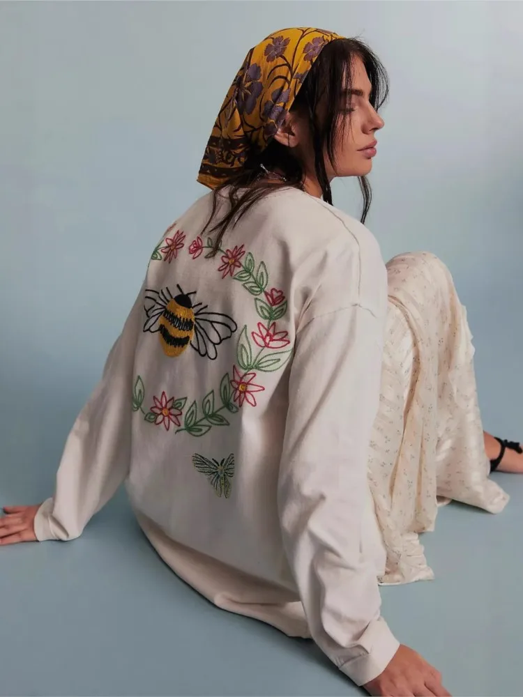 Women's Cartoon Embroidery Sweatshirts Ladies Chic Tops Long Sleeve O-neck Spring Autumn Female Fashion Casual Loose Pullovers