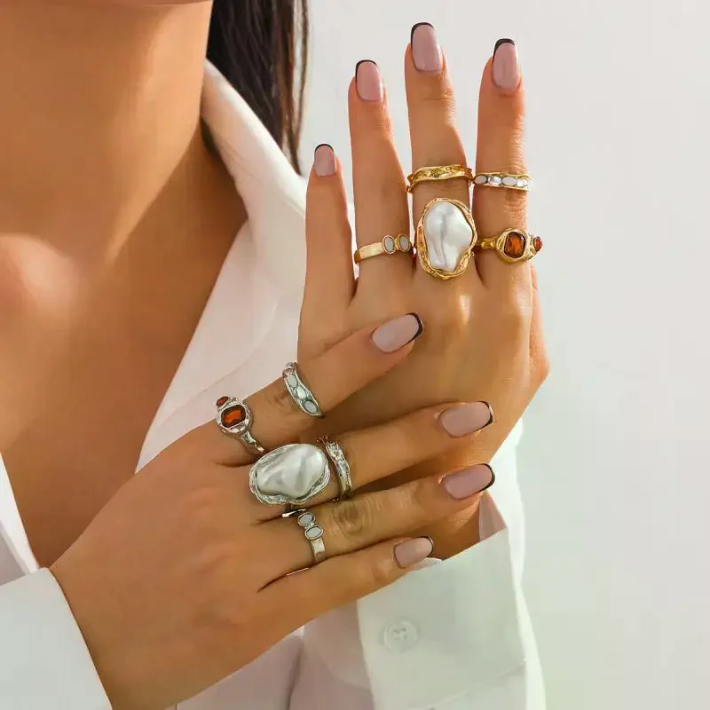 Retro Punk Metel Irregular Exaggerated Flower Ring For Women Elegant Baroque Pearl Open Ring Jewelry Accessories Gifts