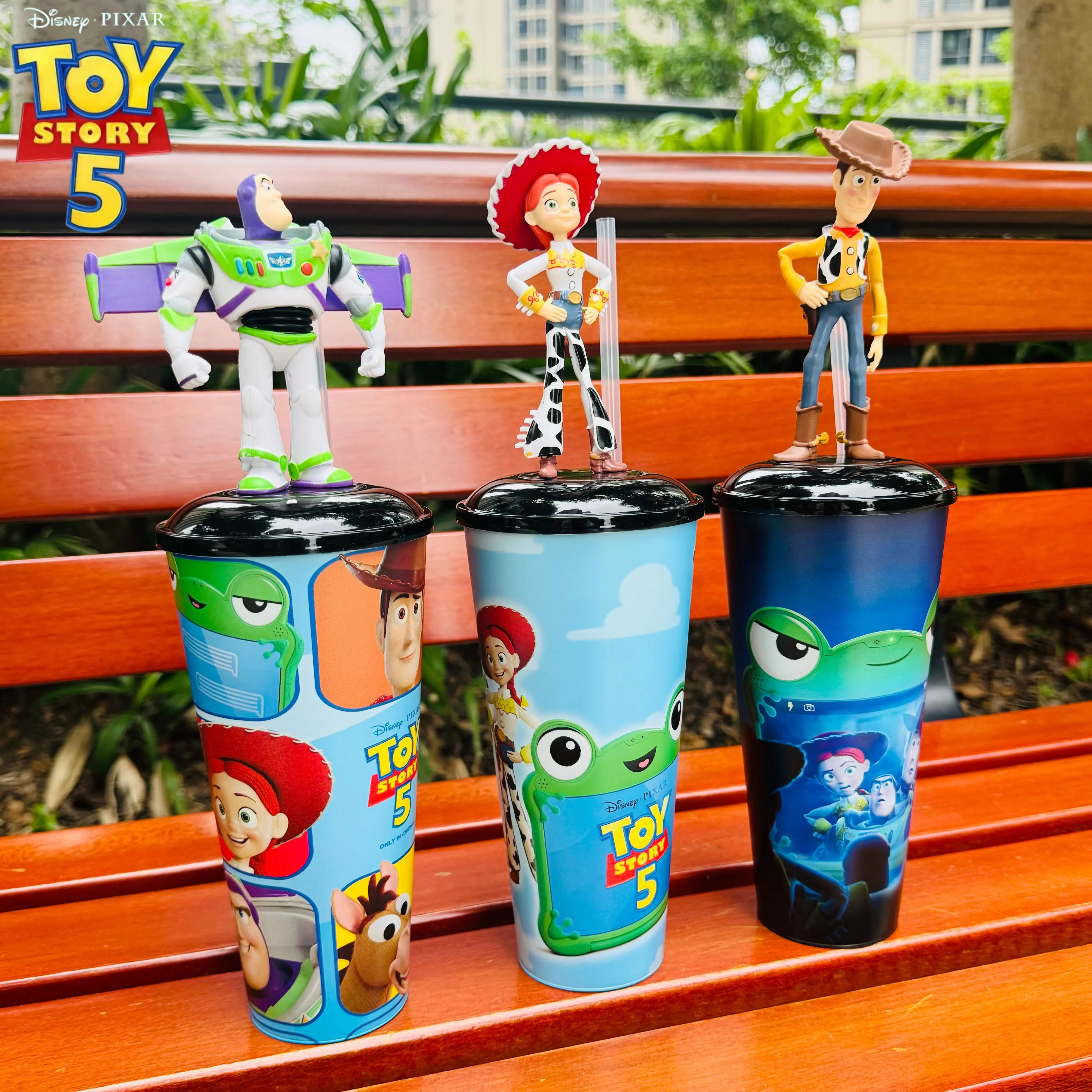 Vaso de Disney Pixar Toy Story 5 con Figura Decorativa, Buzz Lightyear, Woody, Jessie, Vaso con Pajita, Recuerdo Coleccionable de la Película