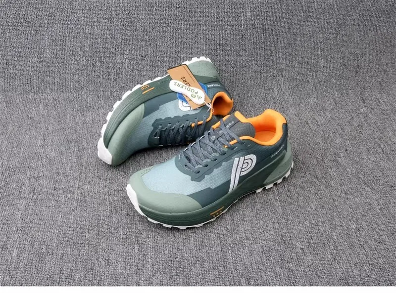 

Ultra-Light Wide-Last Carbon Plate Anti-Slip Shock-Absorbing Running Shoes for Men and Women Men's Running Shoes