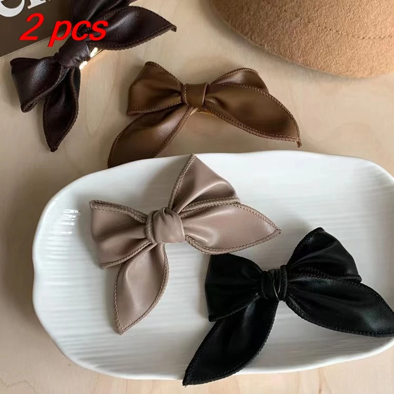 

2 Pcs Women's Hair Clips Set Retro Leather Simple Versatile Korean Sweet Kawaii Hair Pins High-quality Hair Accessories
