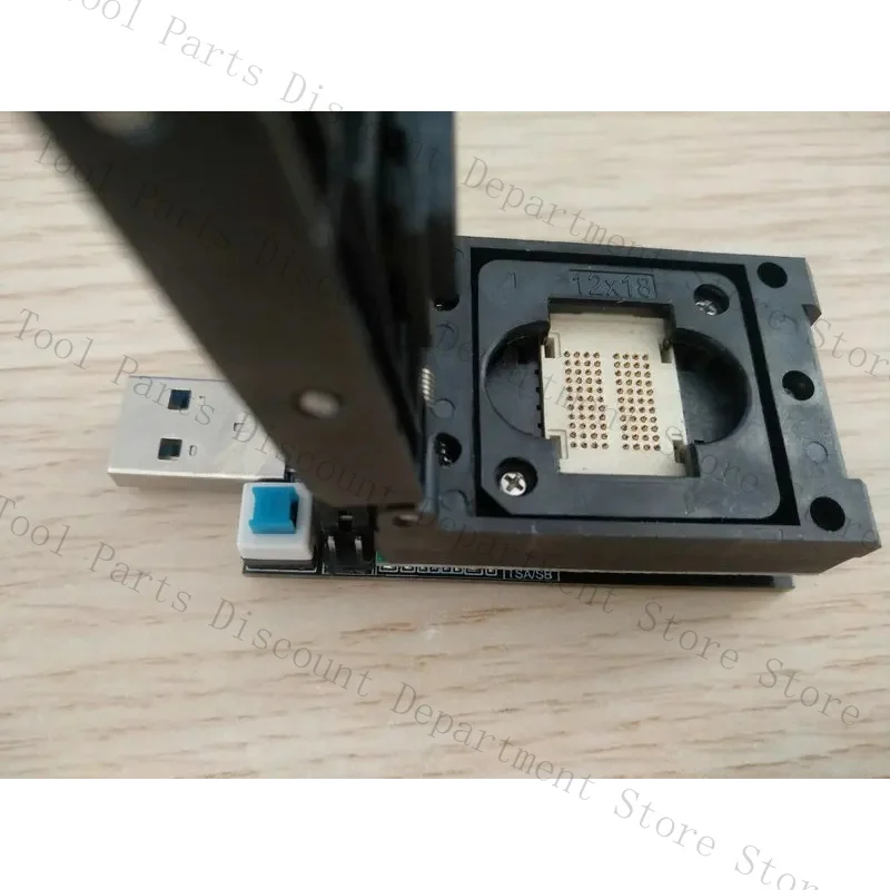 IS903 U disque vide Rack Flash TSOP48/BGA132/152 4CE