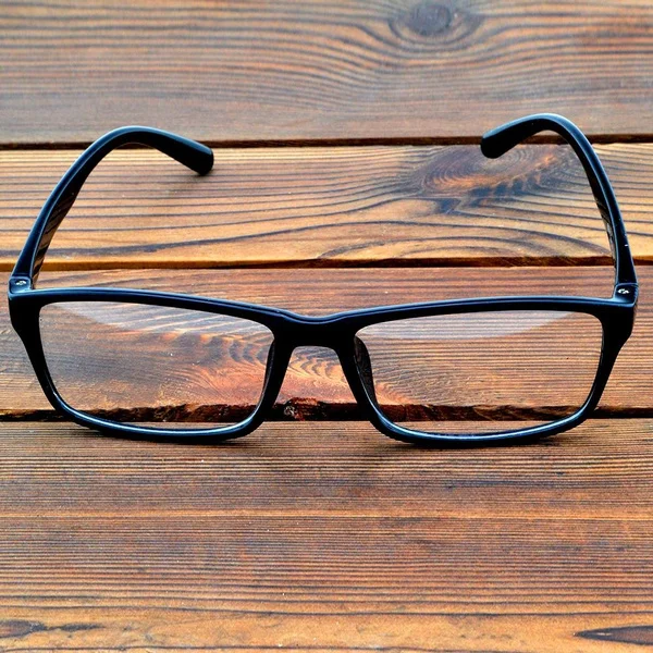 

Clara Vida Rectangle Ultra Light Integrated Nose Pads Comfortable Optical Frame Myopia Reading Glasses +0.75 to +4