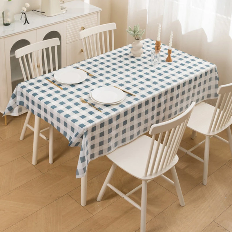 Die Tischdecke mit einer warmen und gemütlichen Atmosphäre, eine hitzebeständige Tischdecke, eine wasserdichte, ölbeständige und pflegeleichte Tischdecke.