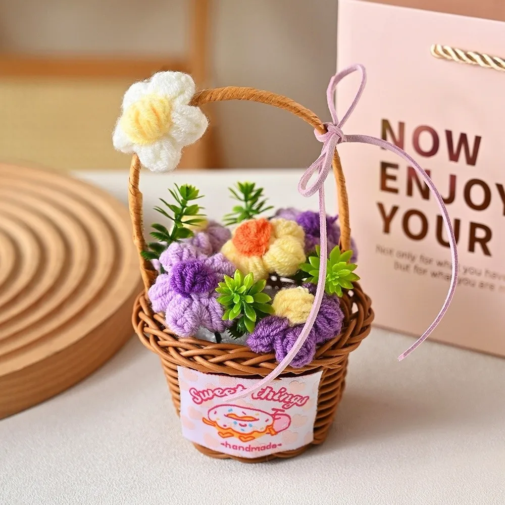 Lindo Ramo de Flores de Ganchillo para Decoración del Hogar, Cesta de Flores Tejida a Mano, Planta en Maceta Decorativa, Regalo para el Día de la Madre