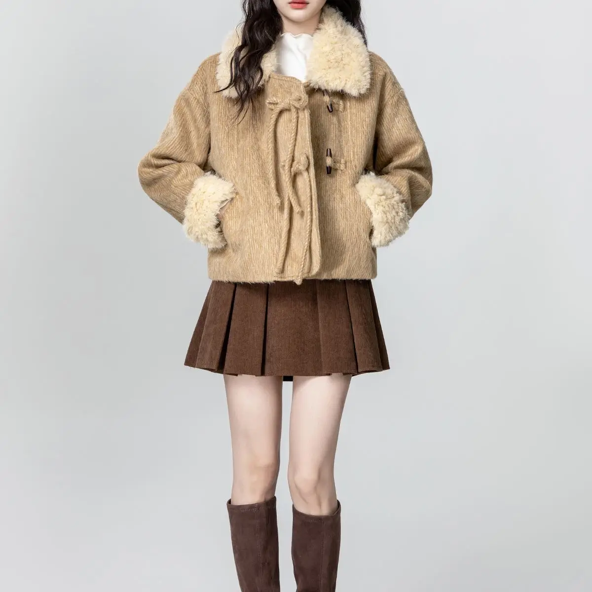 2025 الخريف والشتاء جديد البقرة القرن زر معطف الصوف المرأة فضفاضة وسميكة الدافئة سترة صوفية #3