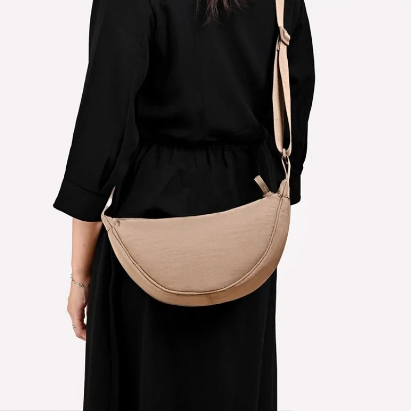 

2025 New High-end Ladies Leather Crossbody Handbag Luxury Brand Famous Designer Classic Paris Elegant​