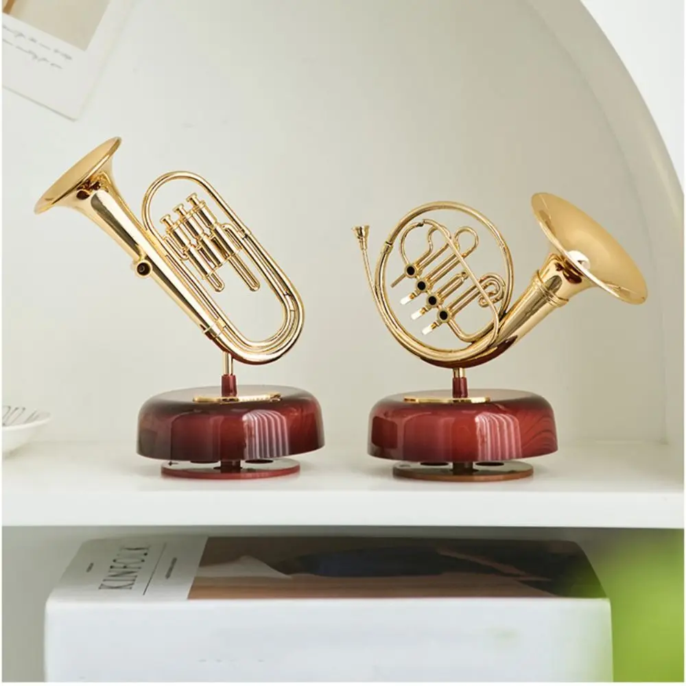 

Classical Instrument Music Box Easy Use Handicraft Nordic Guitar Model Ornaments simulation Rotating Music Box Living Room