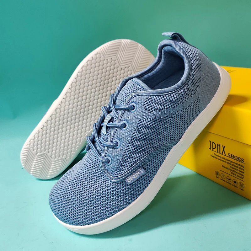 

Wide Version Barefoot Shoes for Both Men and Women Minimalist Sports Shoes Lightweight Anti Slip Walking Shoes Ice Skating Flat