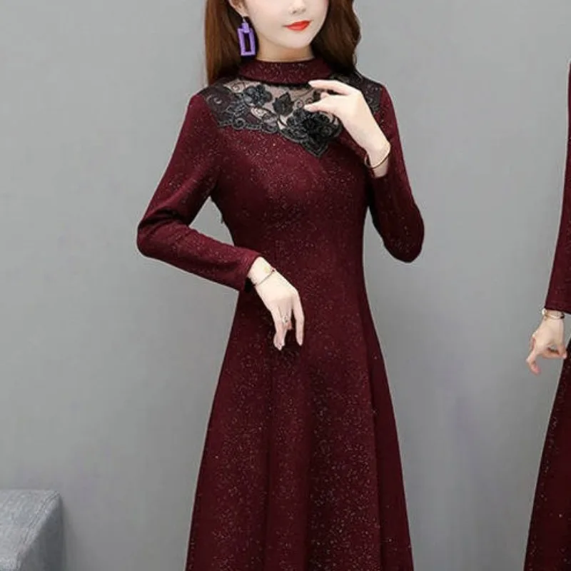 Women\'s Autumn Winter Fashion Solid Color Standing Neck Lace Hollow Temperament Versatile Long Sleeved Slim Fit Mid Length Dress