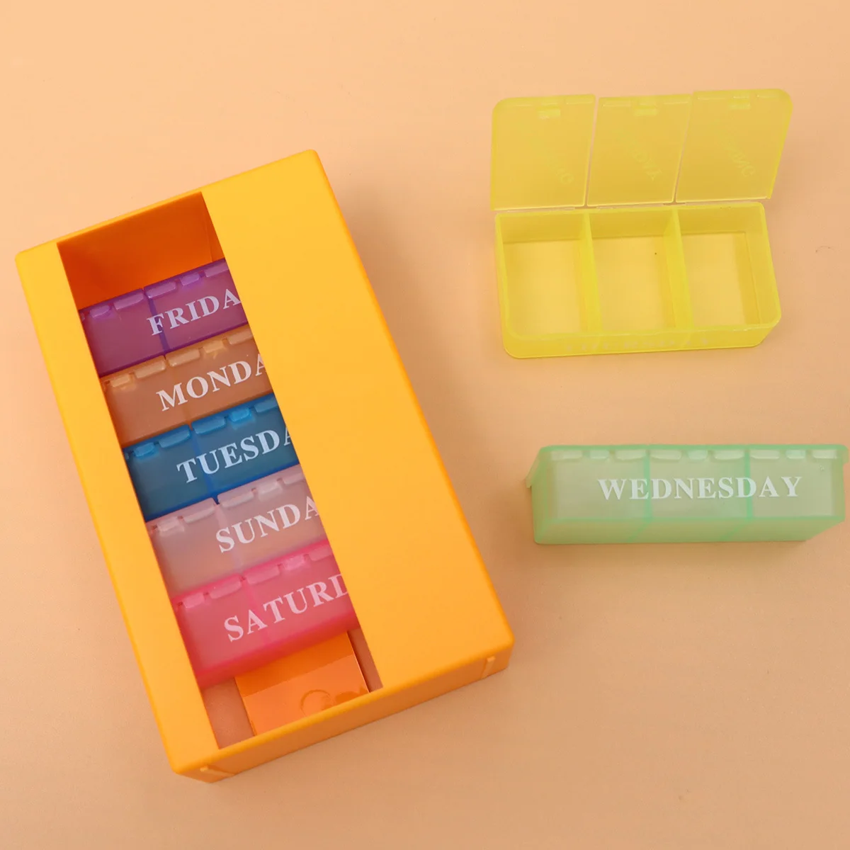 

Пластиковая аптечка с 21 сетками, портативный футляр для хранения таблеток, многофункциональный органайзер для путешествий, оранжевый пластик, 21 сеток