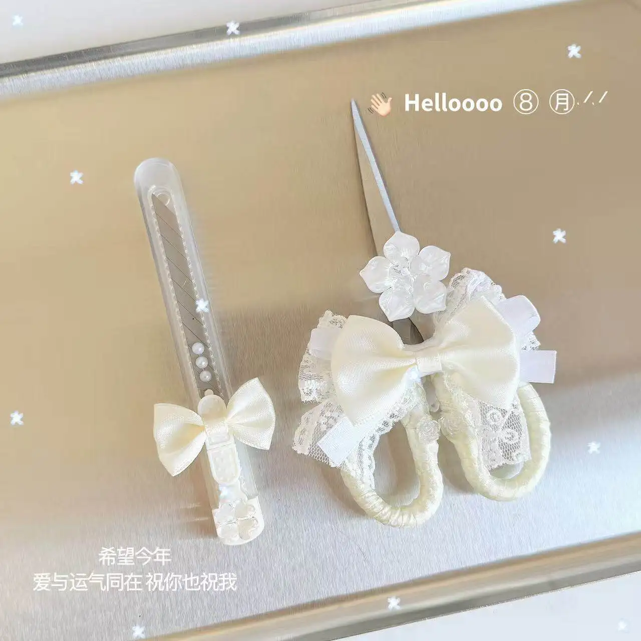 2pcs-box-cutter-kawaii-bow-craft-knife-scissors-lucky-four-leaf-clover-aesthetic-utility-knife-stationery-gift-for-girls