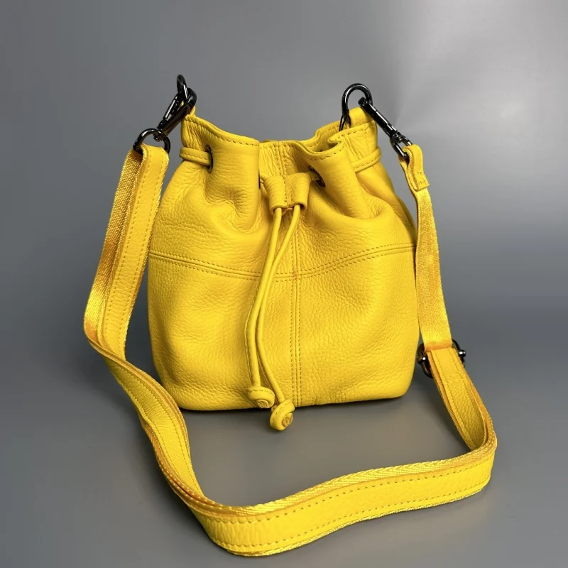 

Fashion Mini Drawstring Bucket Bag Women Real Leather Purses Bag Summer Versatile Commuter Handbag Small Shoulder/Crossbody Bags