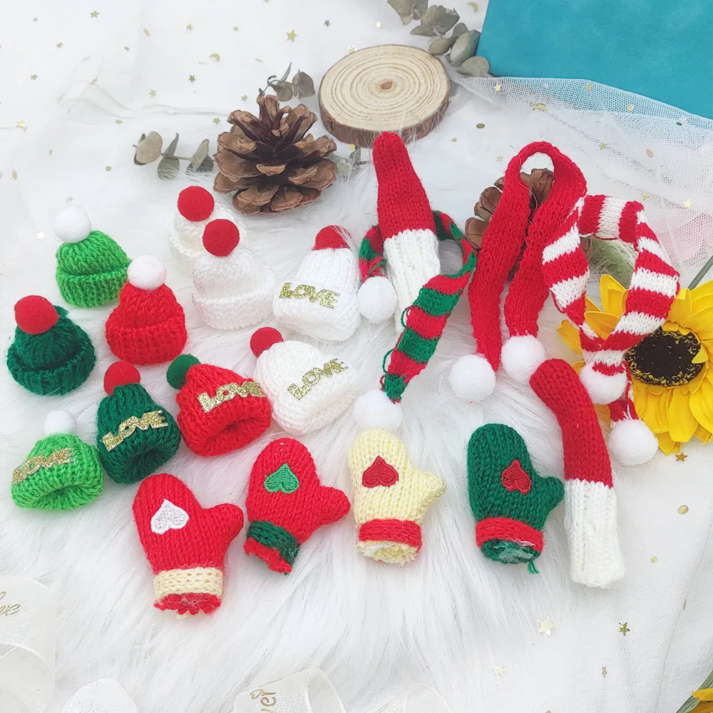 10 Stück Mini Strickmützen Brosche Pins Abzeichen DIY Nähen Bastelmaterialien Bastelbedarf Kinder Kopfbedeckung Puppenkleidung Zubehör – Detail 1