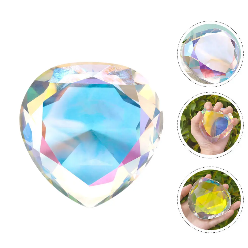 

Manicure Hand Holding Large Fake Diamond Decorative Love Heart Adorn Glittering Nail Art Supply Photo Prop Transparent Crystal