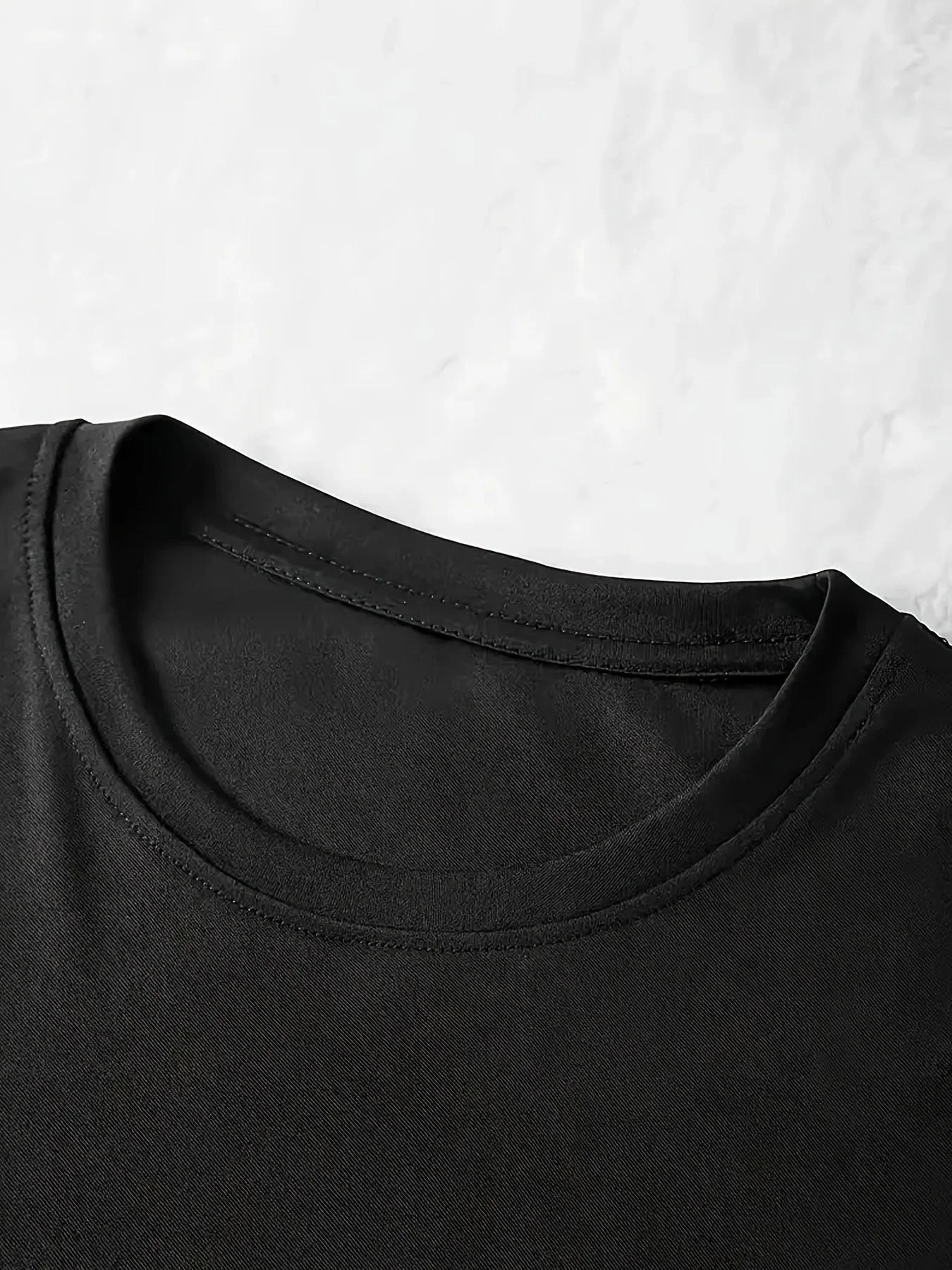 Robe t-shirt noire à manches courtes pour femmes, tenue décontractée avec graphique, col rond, coupe ample, printemps et été, été