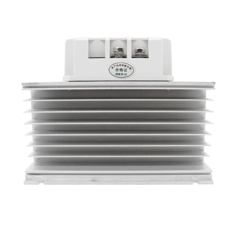 โมดูลควบคุมแรงดันไฟฟ้ากระแสสลับแบบเฟสเดียวที่แยกได้เต็มที่220V/380V โมดูลควบคุมอุณหภูมิของรีเลย์โซลิดสเตท