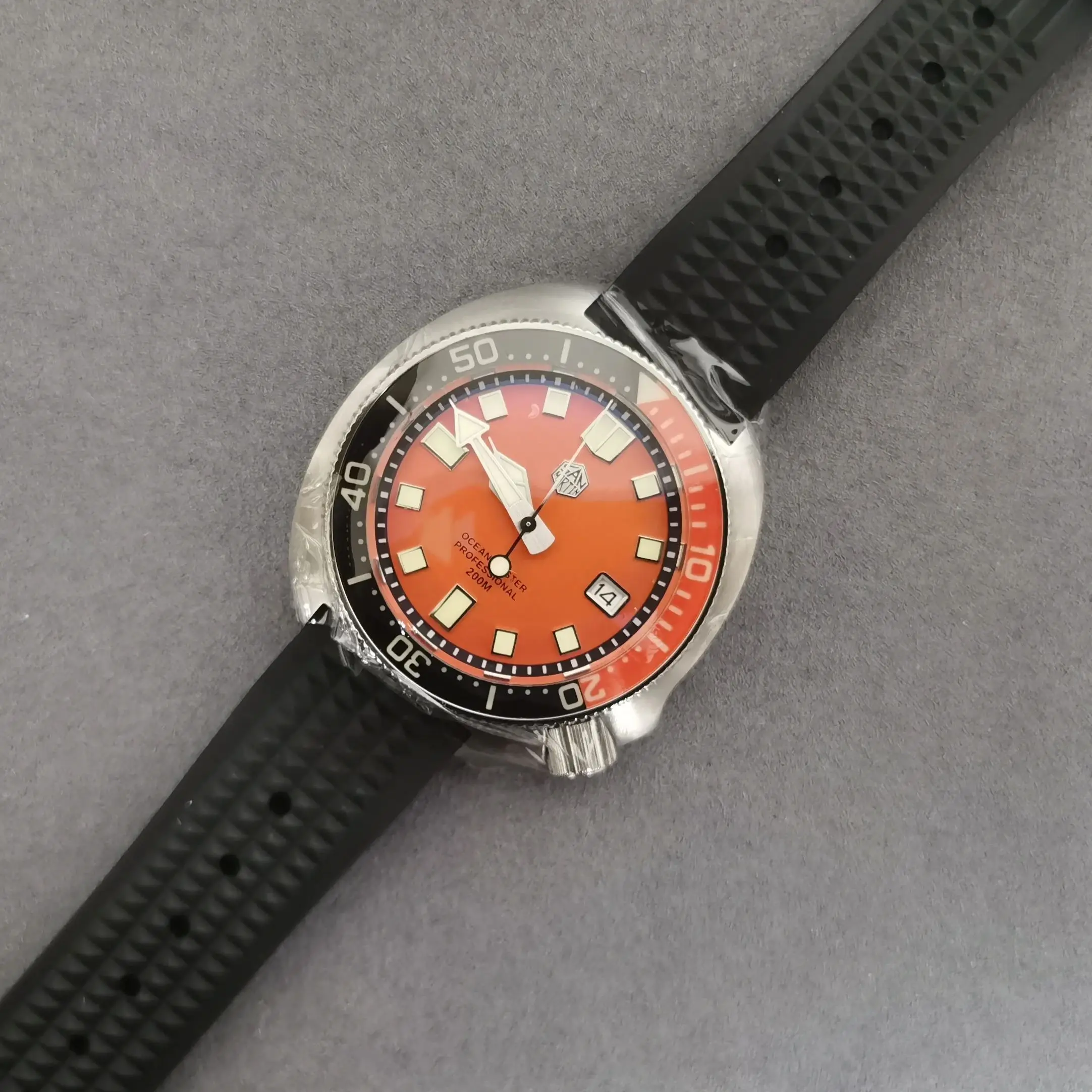 San Martin Men Dive Watch 44MM Turtle Automatic Mechanical Wristwatch Military 20ATM Waterproof C3 Luminous Sapphire Bezel NH35