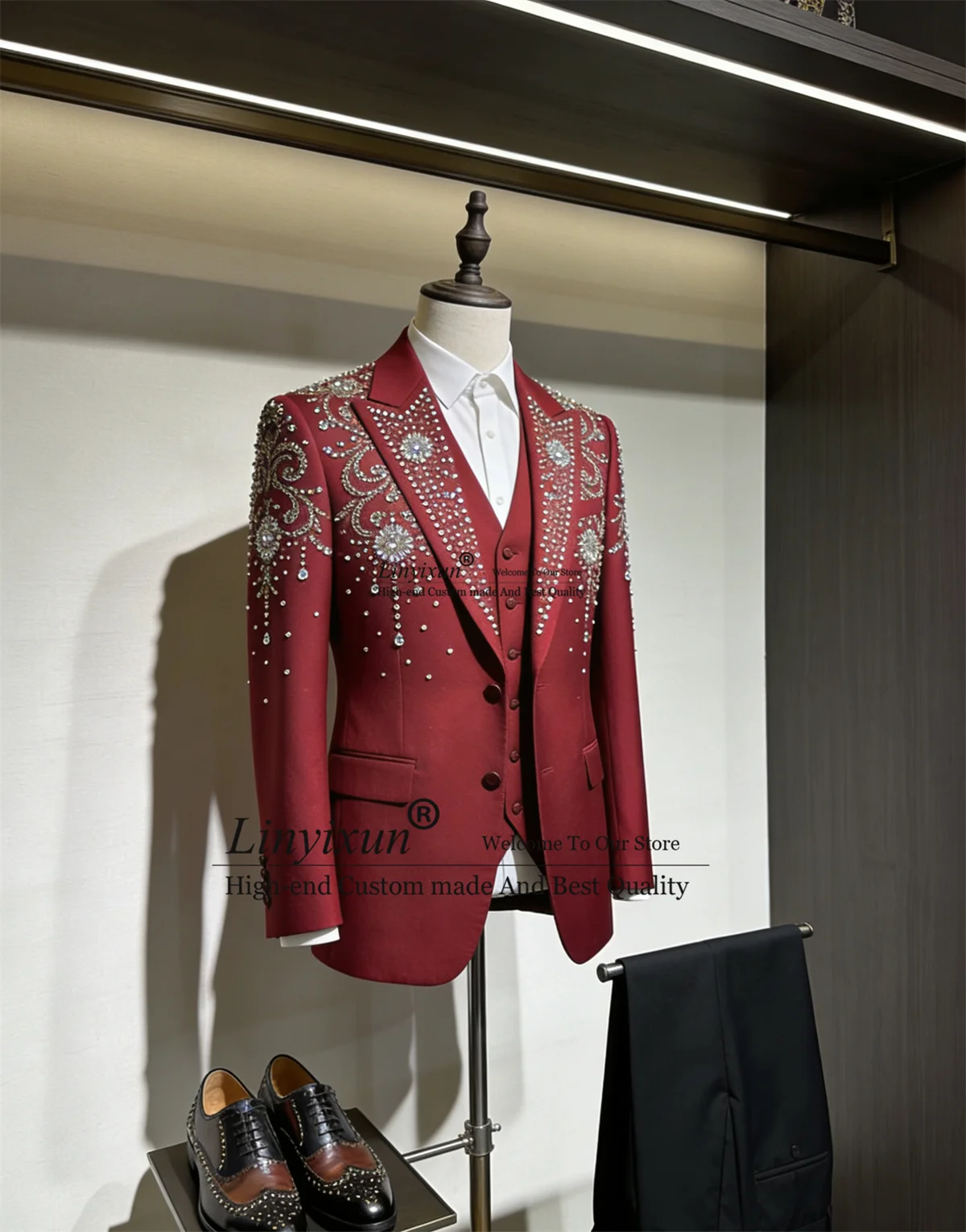 

Luxury Jewelry Ornament Men Suit 3 Piece Sets Male Prom Blazers Customized Wedding Groom Tuxedos Slim Fit Costume Homme Outfit