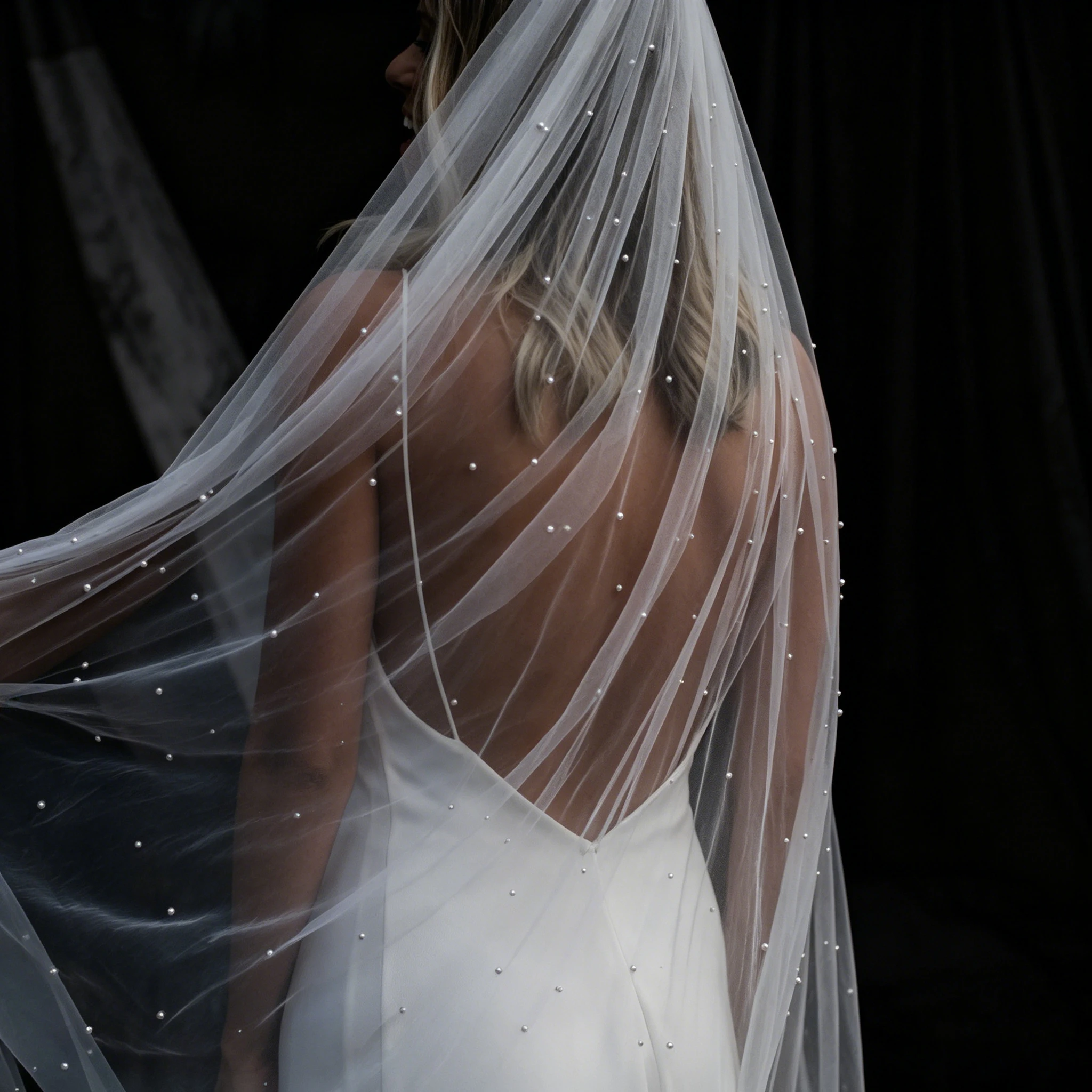 Pearls Wedding Veil Long Bridal Veils Beaded Cathedral Length 3M Wide Dramatic Single Tier Catholic Mantilla Veil G09